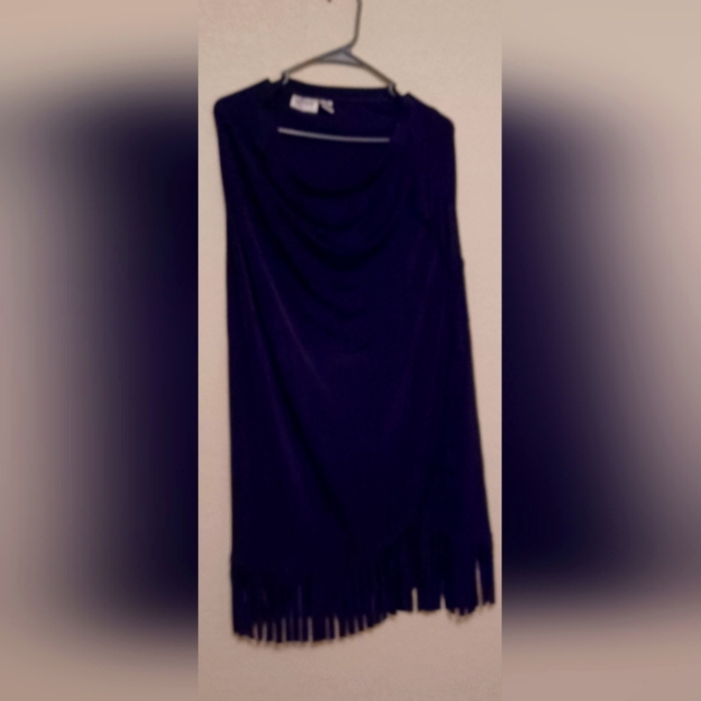 Chicos travel Size 1x black fringe skirt with thigh slit